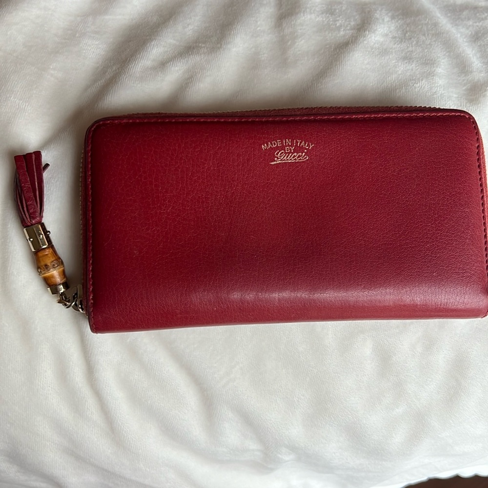 Authentic Gucci Bamboo Zippy Wallet